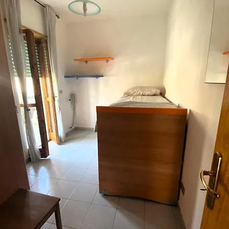 度假居 Con Terrazza 吉诺萨滨海
