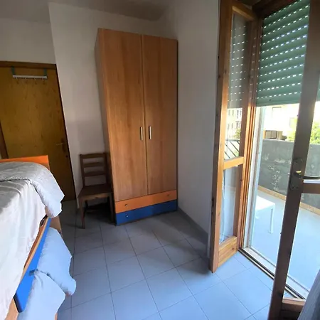 度假居 Con Terrazza 吉诺萨滨海